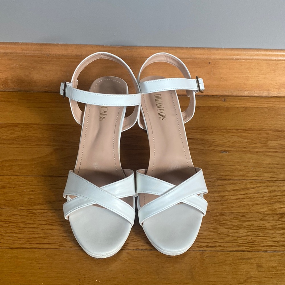 Womens size 11 white heels